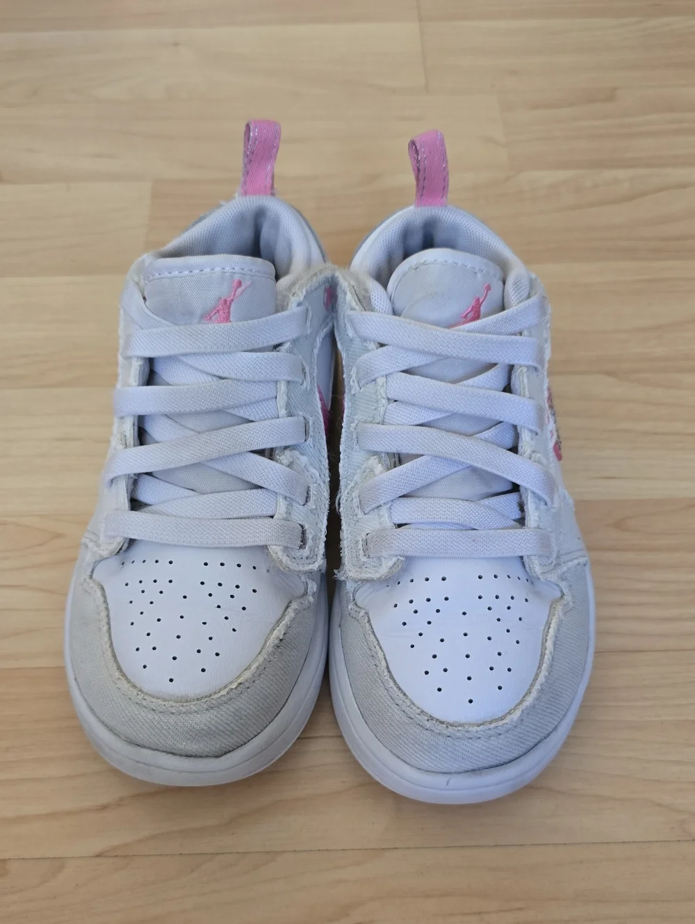 Jordan Kids White/Pink Low Alt Se  Sneakers with Pink Glitter Swoosh Size 13C